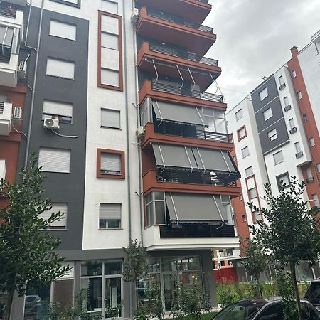 Riar Apartaments Korce Buitenkant foto